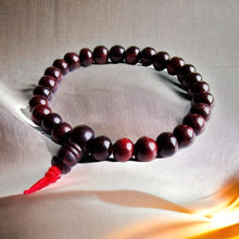Charger l&#39;image dans la galerie, Boutique TIBET | Petit Nalanda BRACELET Elastique Rouge (19-20cm) Bracelet Santal Rouge +🎁