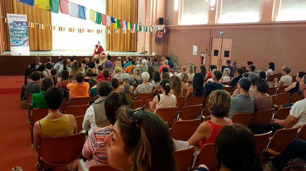 CONFERENCE 21 Juin 20h Zoom | Amour & Attachement : Quelle est la différence ? Tenzin Gawa (Jason)