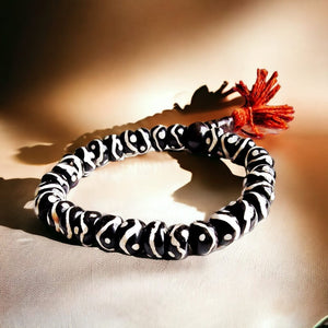 Boutique TIBET | Petit Nalanda BRACELET Elastique Pompon Rouge 8mm Bracelets Œil de Bouddha +🎁