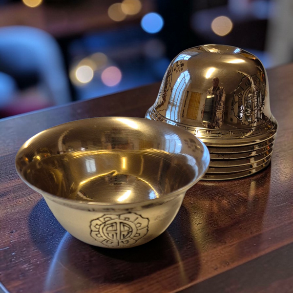 Sept Bols à Offrande d'Eau