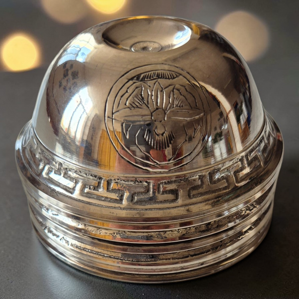 Sept Bols à Offrande d'Eau