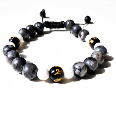 Bracelet Larvikite et Om Mani