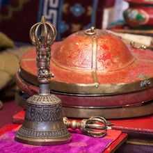 Charger l&#39;image dans la galerie, Cloche et Vajra
